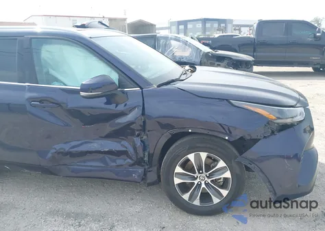 2022 Toyota Highlander Xle from USA, damaged, VIN 5TDHZRAHXNS091574